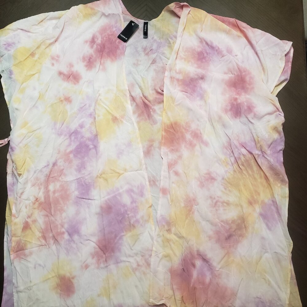 Torrid swimsuit cover up. One size